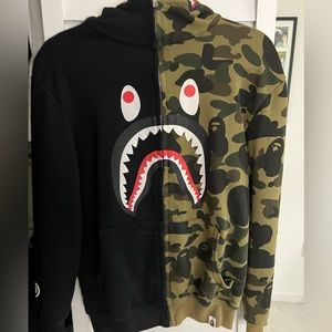 A bathing ape zip up hoodie